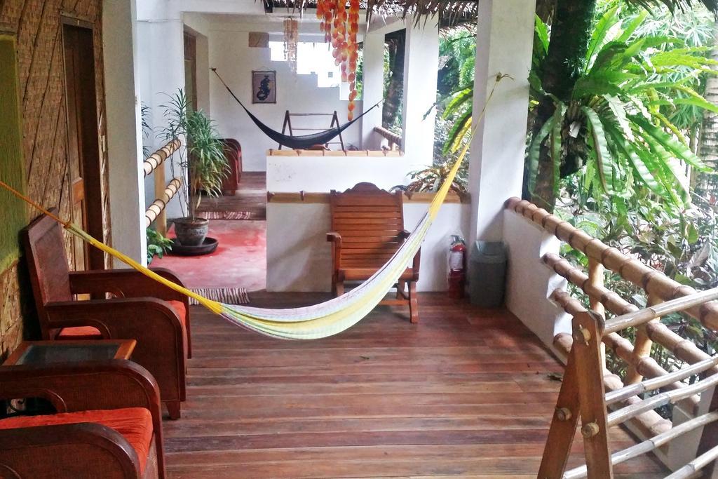 Bamboo Bungalows Resthouse Balabag  Kamer foto